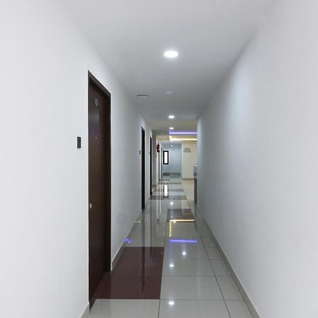 Super Mythri Hotel Near By Ecil, As Rao Nagar, Sainikpuri Maula Ali Exterior foto